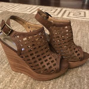 Tan Open Toe Wedge sandals